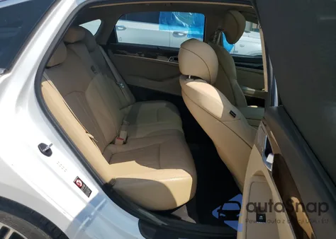 2018 Genesis G80 Base из США, поврежденный, VIN KMHGN4JE6JU263150